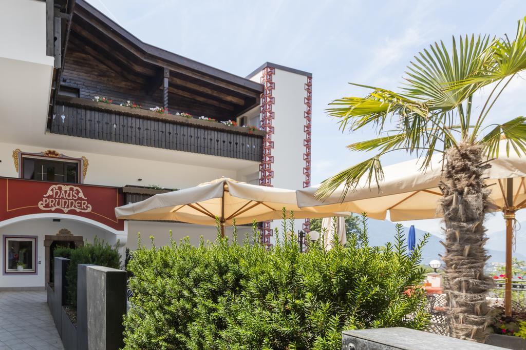 Hotel Schlosswirt Schenna Ngoại thất bức ảnh