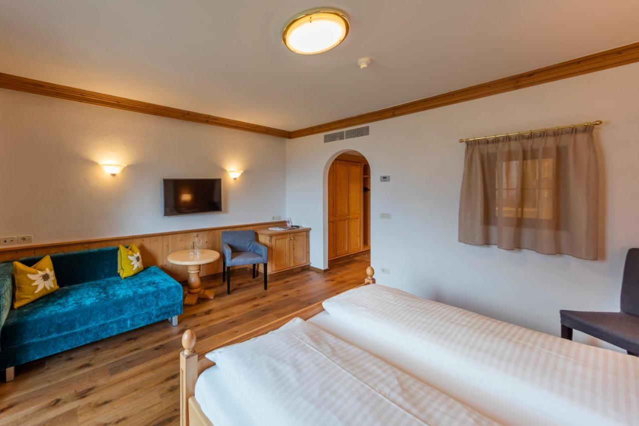 Hotel Schlosswirt Schenna Ngoại thất bức ảnh